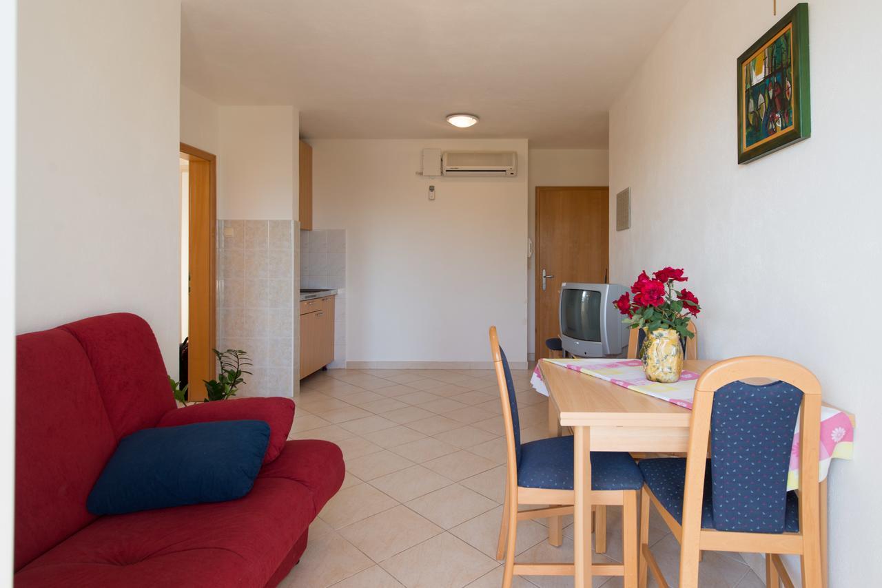 Sun House Apartments Бол Екстериор снимка